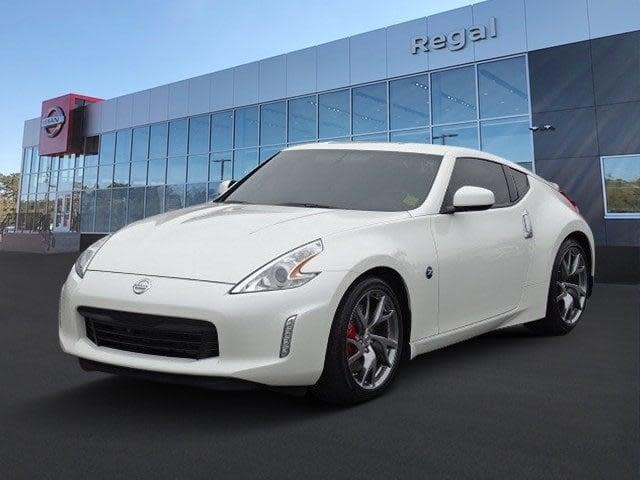 370z auto or manual faster